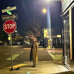 Meet your Posher, Faith